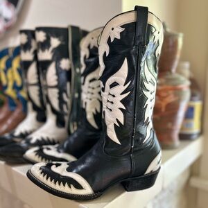 1980s • Cowtown • “Shadowbird” Inlay Boots · Women’s 9.5